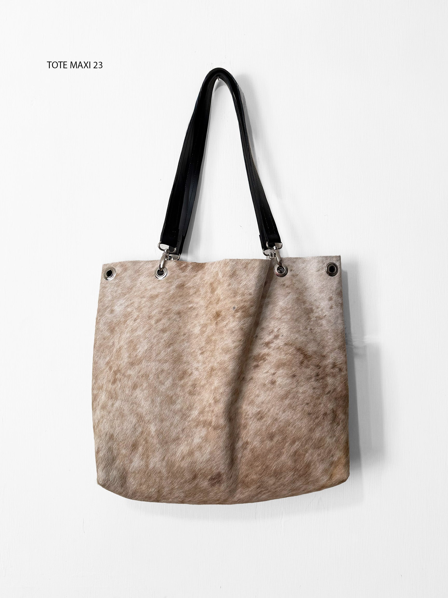 MAXI TOTE  23